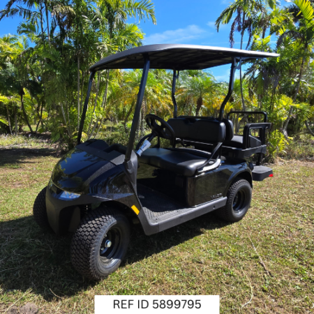 2025 E-Z-GO VALOR - GAS - BLACK