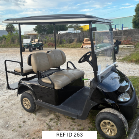 2022 E-Z-GO RXV ELiTE - BLACK