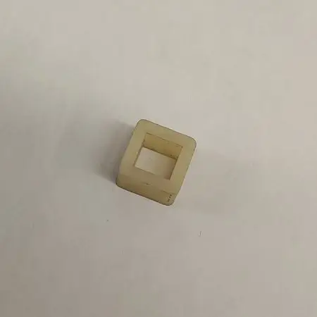 BUSHING INSULATOR MOTOR